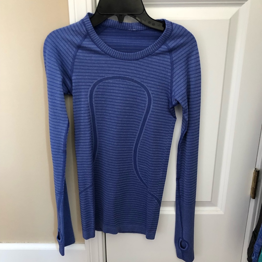 Lululemon ribbed swiftly tech